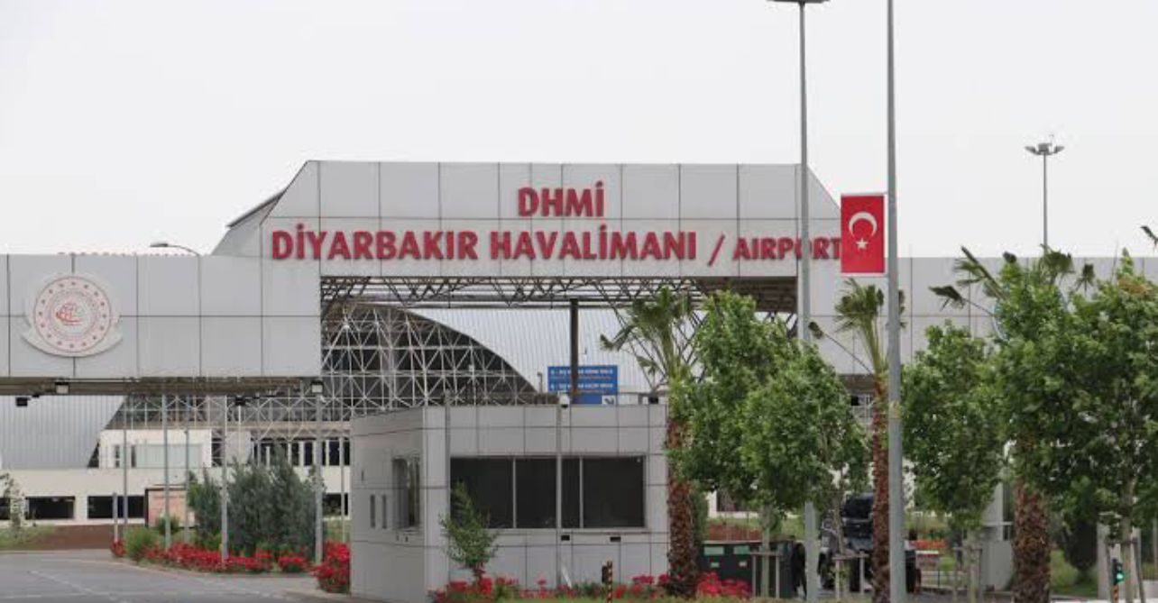 DİYARBAKIR HAVALİMANI